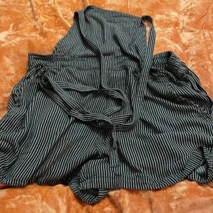 Torrid short all’s, with tie straps.